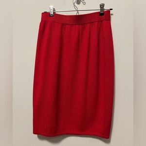St John Collection Bright Red Women's Skirt Santana knit. Size 4